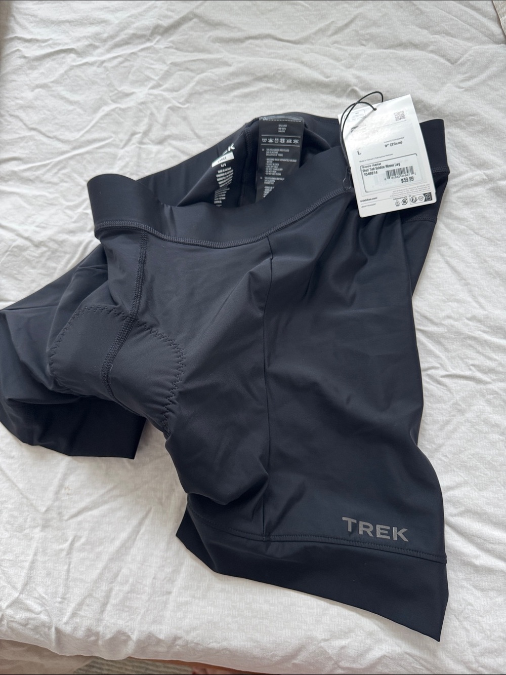 TREK Black Cycling Bib Shorts Size L NWT